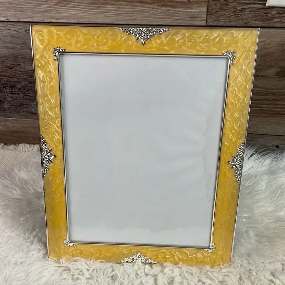 BETTER HOMES & GARDEN Photo Frame Yellow Pearl Enamel Silvertone Decorative Trim